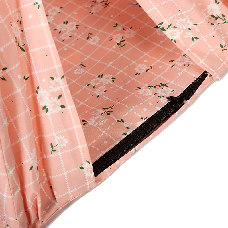DIY Flowered Pet Tent With Mosquito Net