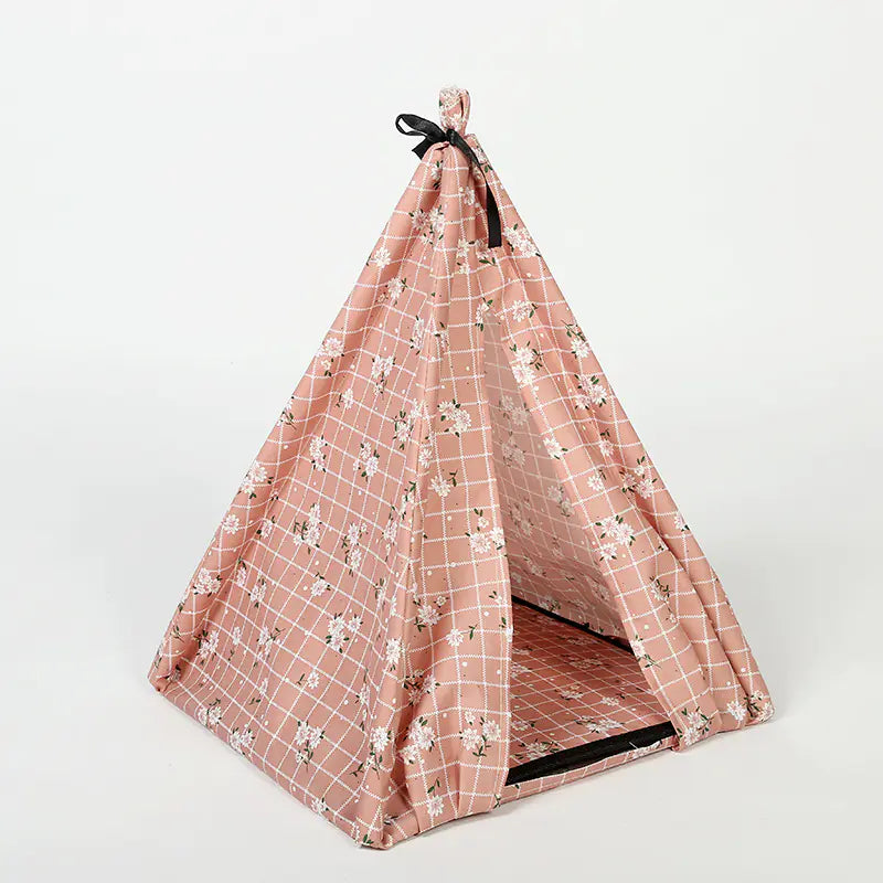 DIY Flowered Pet Tent With Mosquito Net