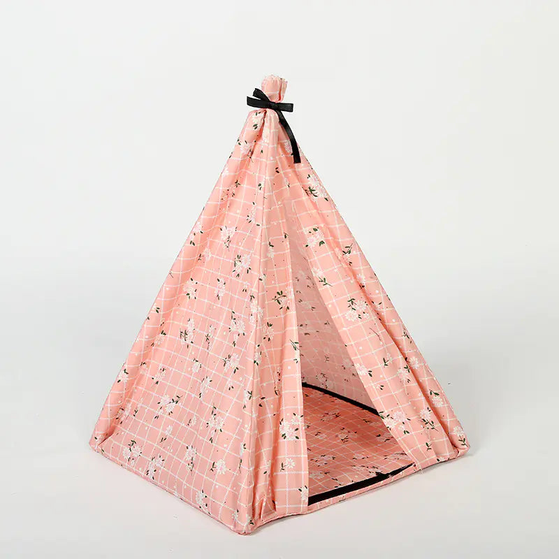 DIY Flowered Pet Tent With Mosquito Net