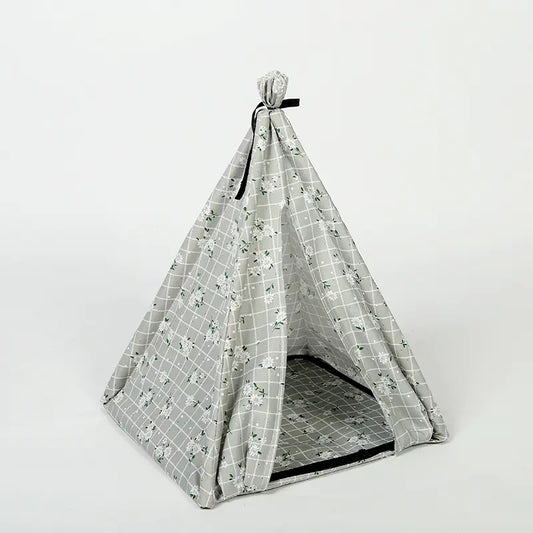 DIY Flowered Pet Tent With Mosquito Net